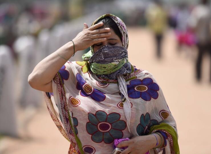 Bihar Weather Today: पटना समेत 4 जिलों में आज चलेगी लू, 10 जगहों पर वर्षा की चेतावनी, मौसम विभाग की भविष्यवाणी Bihar Weather Today 11 June 2023 Heat Wave in 4 Districts Including Patna Chances of Rain Check Weather Forecast ann Bihar Weather Today: पटना समेत 4 जिलों में आज चलेगी लू, 10 जगहों पर वर्षा की चेतावनी, मौसम विभाग की भविष्यवाणी