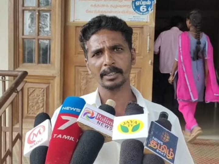 நாமக்கல்: ஆதார் திருத்த படிவத்தை கொடுத்த விவசாயி -  கையெழுத்து சரியில்லை என கிழித்து முகத்தில் வீசிய அலுவலர்