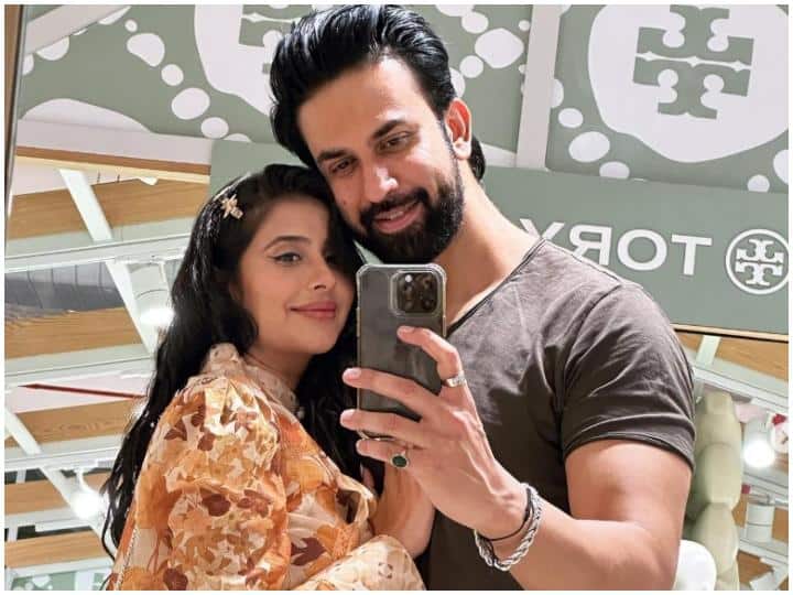 Charu Asopa Rajeev Sen Get Officially Divorced Sushmita Sen Brother Confirm Talked About Daughter Ziana |  Charu- Rajeev Divorce: Charu-Rajeev Sen got divorced, Sushmita Sen’s brother shared the picture and wrote