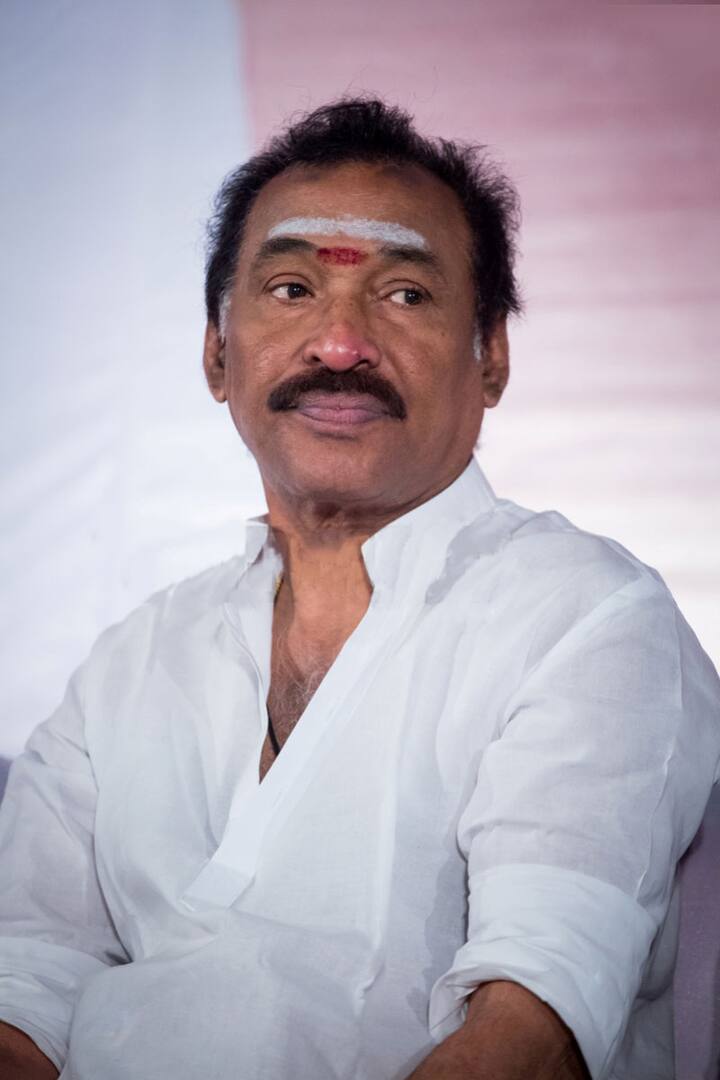 தேவாவின் இசையில் உருவான சிக்கிமுக்கி கல்லு, ஐ லைக் யூ, பூக்காரா பூக்காரா, மேற்கே விதைத்த சூரியனே உள்ளிட்ட பாடல்கள் செம ஹிட்டானது.