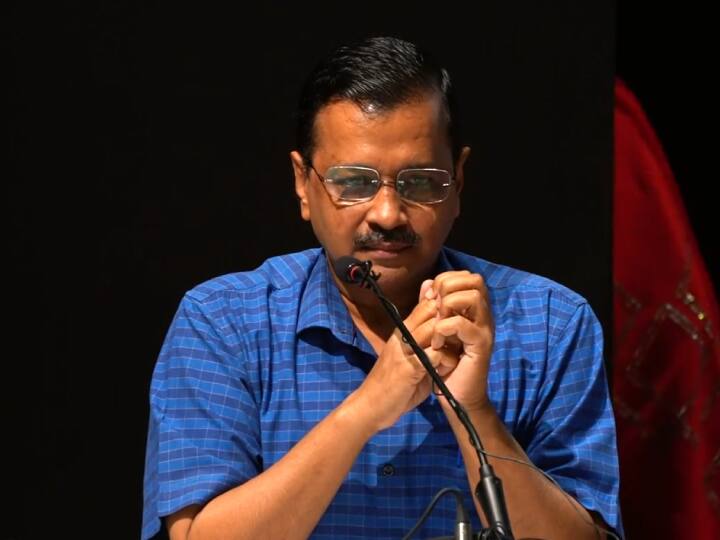 Arvind Kejriwal Speech: अरविंद केजरीवाल के भाषण के दौरान लगे मोदी-मोदी के नारे, AAP मुखिया हाथ जोड़कर बोले- 'बाद में कर लेना' Modi Modi Slogans Raised During Delhi CM Arvind Kejriwal Speech Today AAP Chief Folded Hands Arvind Kejriwal Speech: अरविंद केजरीवाल के भाषण के दौरान लगे मोदी-मोदी के नारे, AAP मुखिया हाथ जोड़कर बोले- 'बाद में कर लेना'