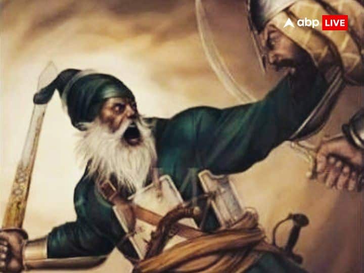 बाबा दीप सिंह ने सिख धर्म की रक्षा के लिए अपना शीश कुर्बान कर दिया. मुगल शासकों से लड़ते वक्त उनका शीश उनके धड़ से अलग हो गया और उन्हें सिख धर्म की रक्षा याद आई और उनका शरीर खड़ा हो गया, उन्होंने खुद अपना सिर उठाकर श्री हरमंदिर साहिब अमृतसर की परिक्रमा की और वहीं अपने प्राण त्याग दिए. उनकी ये कुर्बानी आज भी सिख धर्म के लिए एक मिसाल है.