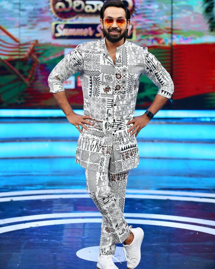 మానస్ నాగులపల్లి ఫొటోస్ (Image Credit: Maanas Nagulapalli/Instagram)