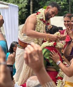 Prasidh Krishna Marriage: मयंक अग्रवाल से लेकर बुमराह तक, प्रसिद्ध कृष्णा की शादी में पहुंचे भारतीय खिलाड़ी, देखिए फोटो