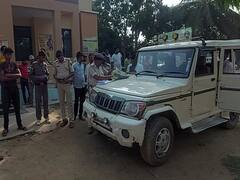 सुपौल में बारात लौटने के क्रम में ग्रामीणों की पिटाई से दूल्हे के दादा की हुई मौत, रंगदारी मांगने का लगा आरोप