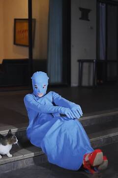 Urfi Javed : उर्फी जावेद दिसली अंगभर कपड्यात , नेटकरी म्हणाले कसे काय झाला हा चमत्कार