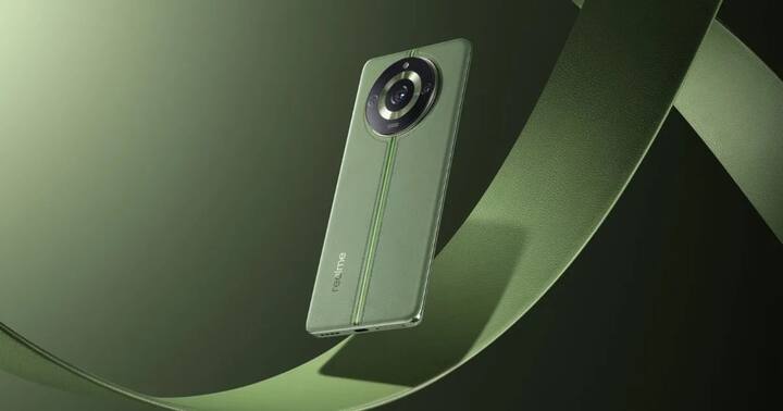 यामध्ये Realme 11 Pro आणि Realme 11 Pro+ हे दोन स्मार्टफोन आहेत. या नवीन स्मार्टफोन सीरिजमध्ये आकर्षक डिझाईन आणि आधुनिक फिचर्सचा समावेश आहे.