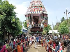 ஆன்மீகம்: தேரழுந்தூர் ஸ்ரீ ஆமருவியப்பன் பெருமாள் கோயில் தேரோட்டம் - தேரை வடம்பிடித்து இழுத்த பக்தர்கள்