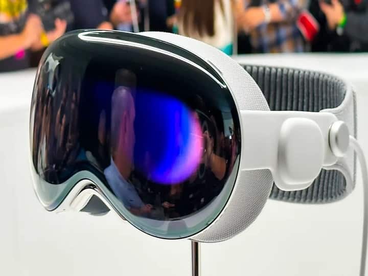 एक Vision Pro Headset की कीमत में खरीद सकते हैं Apple के इतने सारे प्रोडक्ट्स, समझें पूरा गणित