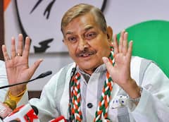 केजरीवाल और अखिलेश की मुलाकात पर कांग्रेस नेता प्रमोद तिवारी का बड़ा बयान, कहा- 'ये देश के लिए...'