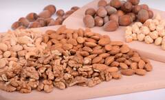 Lifestyle:বেড়ানোর সময় কী খাবেন? কী খাবেন না?