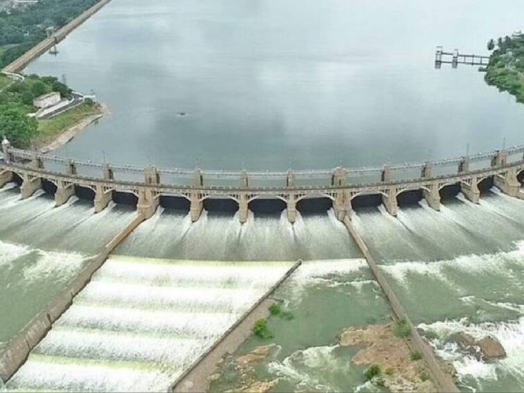 Chief Minister M.K.Stalin inspected the digging of irrigation rivers in Tanjore inspite of opening mettur dam Mettur Dam: மேட்டூர் அணை திறப்பு: தஞ்சாவூரில் ஆய்வு மேற்கொண்ட முதலமைச்சர் மு.க.ஸ்டாலின்..