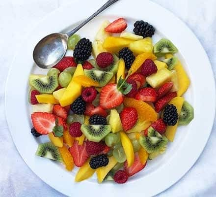 ફળોને સ્વાસ્થ્ય માટે ખૂબ જ ફાયદાકારક માનવામાં આવે છે. આને ખાવાથી શરીરને સંપૂર્ણ પોષણ મળે છે અને રોગો સામે લડવામાં પણ મદદ મળે છે.
