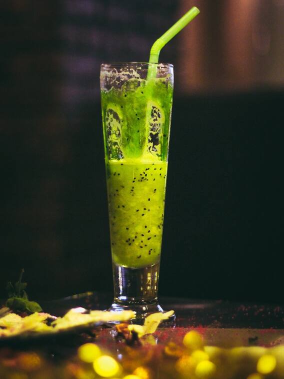 स्तनपान कराती हैं तो डाइट में शामिल करें ये सुपरफूड