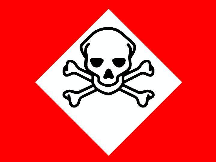 Why red colour chosen as danger signal What is the science behind it खतरे के संकेत के रूप में लाल रंग को ही क्यों चुना गया? क्या है इसके पीछे की साइंस?