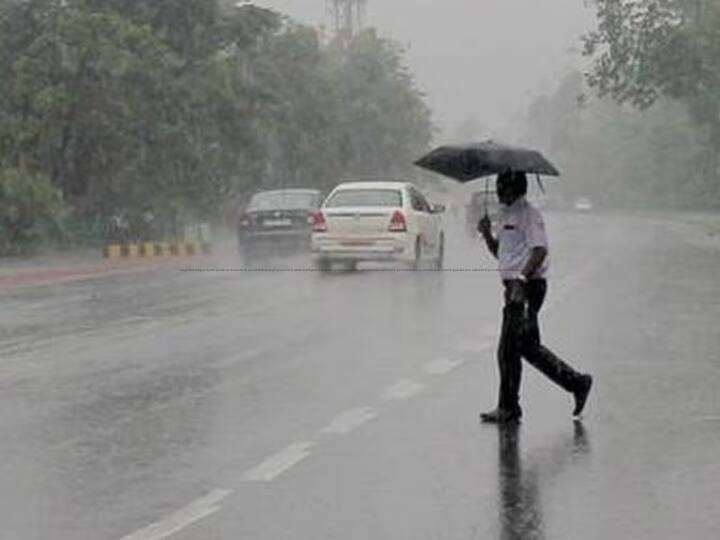 Maharashtra Rain News chance of rain in the state for the next three days Maharashtra Rain : दिलासादायक! पुढील तीन दिवस राज्यात पावसाची शक्यता, वाचा कोणत्या भागात पडणार पाऊस?