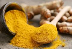 Turmeric Side Effects: ਇਨ੍ਹਾਂ ਸਮੱਸਿਆਵਾਂ 'ਚ ਹਲਦੀ ਖਾਣਾ ਹੈ ਨੁਕਸਾਨਦਾਇਕ, ਸਿਹਤ ਖਰਾਬ ਹੋਣ ਦਾ ਹੁੰਦੈ ਵਧ ਖਤਰਾ