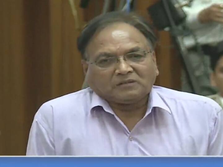 BJP MLA bowed down before Delhi government, praised Kejriwal-Sisodia and exposed LG-Centre Delhi Politics: दिल्ली सरकार के आगे नतमस्तक हुए BJP विधायक, केजरीवाल-सिसोदिया की तारीफ करते हुए LG-केंद्र को किया एक्सपोज 