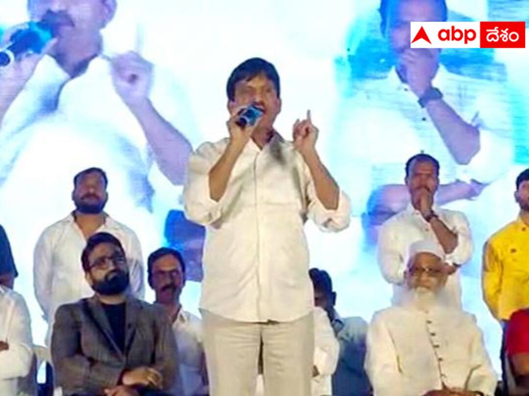 Ponguleti : సస్పెన్స్ కొనసాగిస్తున్న పొంగులేటి - అనుచరులకు ఏం చెప్పారంటే ? Ponguleti Srinivasa Reddy said that he will announce which party he will join within two days Ponguleti : సస్పెన్స్ కొనసాగిస్తున్న పొంగులేటి - అనుచరులకు ఏం చెప్పారంటే ?