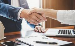 Home Loan: શું ઘટી જશે તમારી લોનનો ઈએમઆઈ અને FD નું વ્યાજ ?  જાણો RBIના ફેંસલાની શું થશે અસર