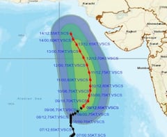 બિપરજોય બન્યું પ્રચંડ, 13 કિમી પ્રતિ કલાકની ઝડપે આગળ વધી રહ્યું છે વાવાઝોડું, પોરબંદરથી 740 કિમી દૂર 