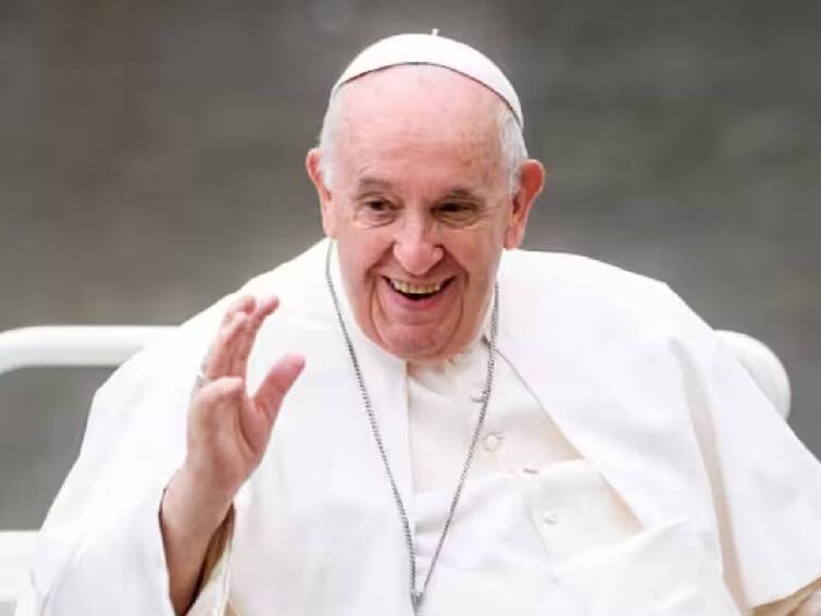 Pope Francis surgery is over: it took place without complications and lasted three hours Pope Francis Surgery: போப் ஆண்டவருக்கு வெற்றிகரமாக முடிந்த அறுவை சிகிச்சை.. இப்போது எப்படி இருக்கிறார்?