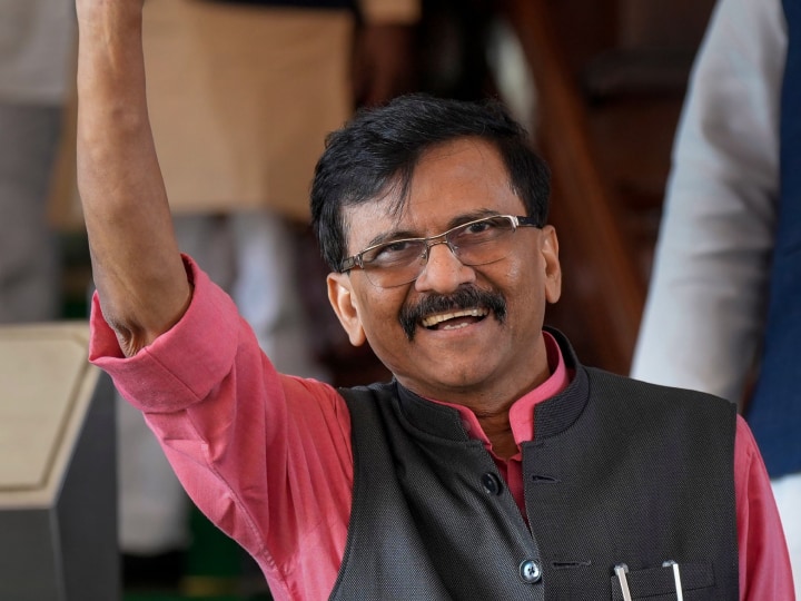 Sanjay Raut Receives Death Threat on Phone Call Sunil Raut ANN '...नहीं तो गोली से उड़ा दूंगा', संजय राउत को फोन पर मिली जान से मारने की धमकी