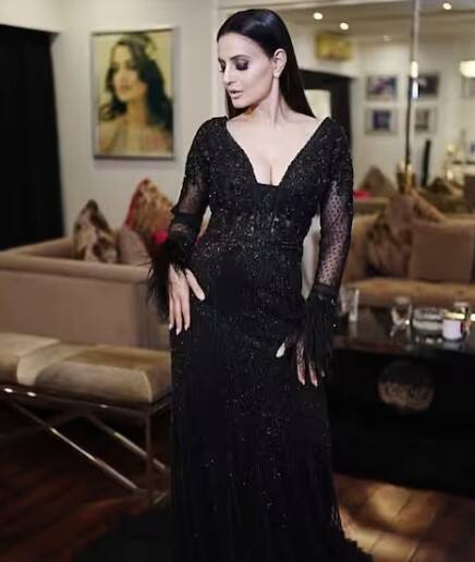 ਵਿਕਰਮ ਨਾਲ ਬ੍ਰੇਕਅੱਪ ਤੋਂ ਬਾਅਦ ਅਜਿਹੀਆਂ ਖਬਰਾਂ ਆਈਆਂ ਸਨ ਕਿ ਅਮੀਸ਼ਾ ਪਟੇਲ ਲੰਡਨ ਦੇ ਇਕ ਬਿਜ਼ਨੈੱਸਮੈਨ ਕਨਵ ਪੁਰੀ ਨਾਲ ਰਿਸ਼ਤੇ 'ਚ ਹੈ, ਇਹ ਰਿਸ਼ਤਾ 2 ਸਾਲ ਤੱਕ ਚੱਲਿਆ ਅਤੇ ਫਿਰ ਬ੍ਰੇਕਅੱਪ ਹੋ ਗਿਆ।