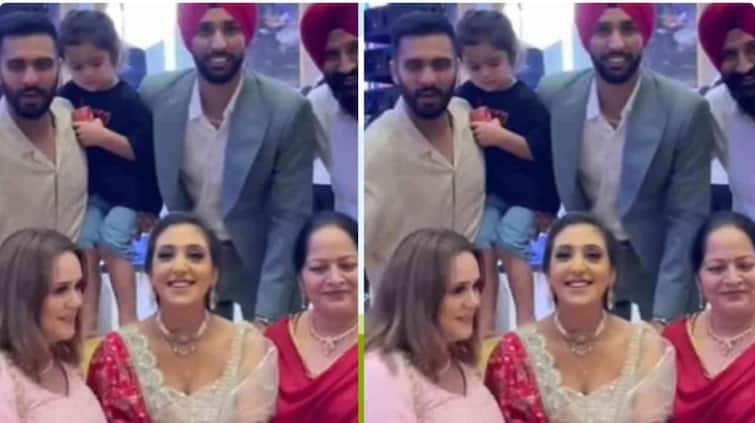 ipl star punjab kings fast bowler harpreet singh brar gets engaged see pics Harpreet Brar: IPL ਸਟਾਰ ਹਰਪ੍ਰੀਤ ਬਰਾੜ ਨੇ ਕਰਵਾਈ ਮੰਗਣੀ, ਸੋਸ਼ਲ ਮੀਡੀਆ 'ਤੇ ਤਸਵੀਰਾਂ ਵਾਇਰਲ