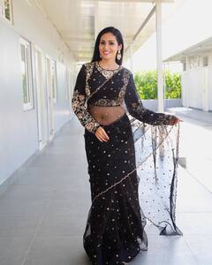 Sadaa: నల్ల చీరలో సదా - ఆమె అందానికి కుర్రాళ్లంతా ఫిదా!