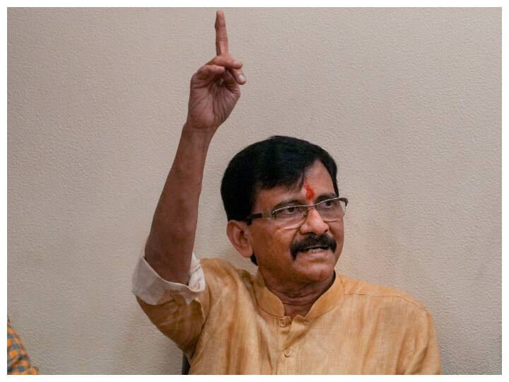 Kolhapur Violence Sanjay Raut says Shinde government responsible for Communal violence mindset about Aurangzeb Kolhapur Violence: औरंगजेब को लेकर हमारी एक ही मानसिकता है... संजय राउत ने शिंदे सरकार को बताया हिंसा का जिम्मेदार