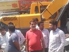 मुजफ्फरनगर में अवैध निर्माण तोड़ने पर पुलिस के साथ BKU कार्यकर्ताओं की झड़प, 68 दुकान और मकान जमींदोज