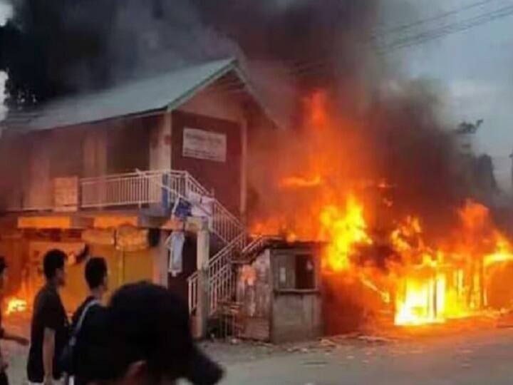 CBI Files 6 cases To Investigate Alleged Conspiracy Behind Manipur Violence know more details here Manipur Violence: மணிப்பூர் வன்முறை திட்டமிட்ட சதியா..? கையில் எடுத்த சி.பி.ஐ.. சூடுபிடிக்கும் விசாரணை..!