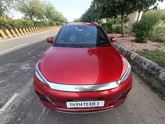 આ લિસ્ટમાં આગળનુ નામ બીવાયડીનું છે, BYDએ મે 2023 માં ઇલેક્ટ્રિક વાહનોના વેચાણ સૌથી વધુ વેચાણ કર્યુ છે. કંપની ભારતીય બજારમાં પોતાની Atto-3 અને E6 ઈલેક્ટ્રિક કારનું સેલિંગ કરે છે. ગયા મહિને કંપનીએ 138 યૂનિટ વેચ્યા હતા.