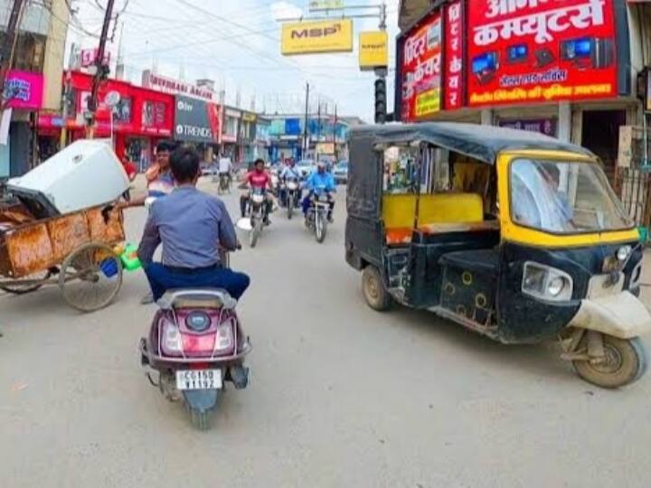 Crime in Chhattisgarh: अंबिकापुर में इस वजह से 24 घंटे बनी रहती है अपराध की आशंका, पुलिस की बेफिक्री से अपराधियों के हौंसले हैं बुलंद fear of crime remains 24 hours in Ambikapur of Chhattisgarh due to indifference of police ANN Crime in Chhattisgarh: अंबिकापुर में इस वजह से 24 घंटे बनी रहती है अपराध की आशंका, पुलिस की बेफिक्री से अपराधियों के हौंसले हैं बुलंद