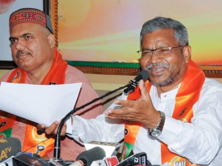 Jharkhand Love Jihad: 'झारखंड में मजबूत हो रहीं लव जिहाद की जड़ें', बाबूलाल मरांडी CM सोरेन से बोले- 'अपना कर्तव्य निभाइए' Jharkhand love jihad roots getting stronger Babulal Marandi said CM Hemant Soren Do your duty Jharkhand Love Jihad: 'झारखंड में मजबूत हो रहीं लव जिहाद की जड़ें', बाबूलाल मरांडी CM सोरेन से बोले- 'अपना कर्तव्य निभाइए'