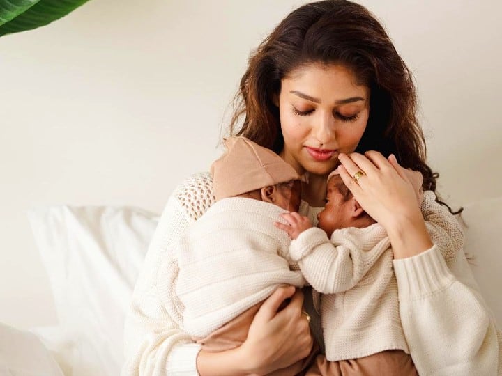 Nayanthara With Twins: க்யூட்டான தன் இரட்டை குழந்தைகளுடன் நயன்தாரா.. முதல் திருமண நாளில் வைரலாகும் புகைப்படம்..!