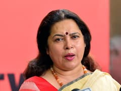 खालिस्तान समर्थक परेड में इंदिरा गांधी की हत्या का सीन, मीनाक्षी लेखी बोलीं- कनाडा में जो हो रहा...