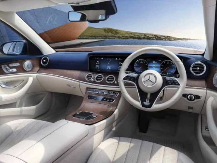 Mercede benz launched its g 400d check the price feature engine and rivals details here Mercedes-Benz Luxury Car: 2.55 करोड़ की कीमत पर पेश हो गयी मर्सिडीज-बेंज जी 400डी एसयूवी, जानें किन खूबियों से है लैस!