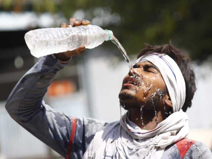 Weather Update Today 9 june up IMD Forecast Heatwave rain in lucknow, gorakhpur, ghaziabad Ka Mausam UP Weather Today: यूपी में तेज धूप और गर्म हवाओं ने किया परेशान, 10 जून से इन इलाकों में होगी बारिश, जानें अपडेट