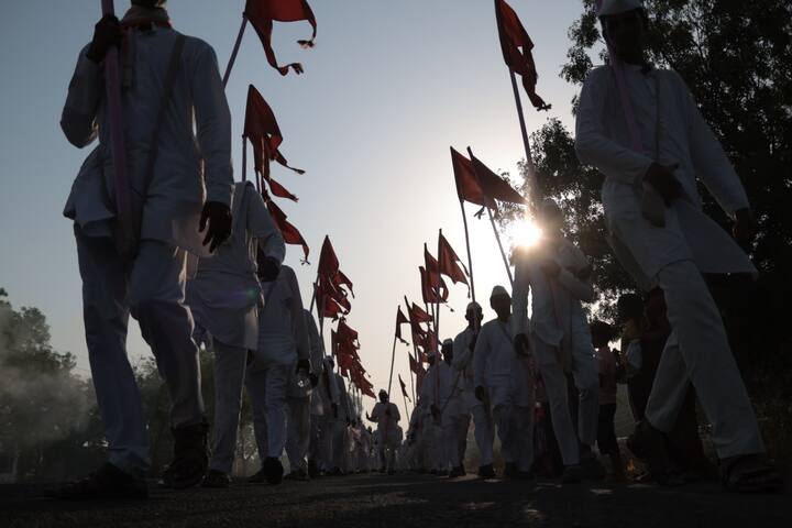 या पालखीमध्ये तब्बल साडेसातशे वारकरी सहभागी झाले आहेत.