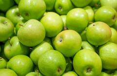 Green Apple Benefits: हरे सेब के 7 बड़े फायदे जो अब तक नहीं जानते होंगे आप