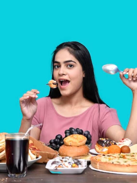 पीरियड्स के दौरान क्या नहीं खाना चाहिए