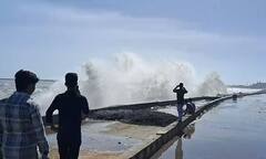 Biparjoy Cyclone:પોરબંદરના દરિયામાં 10થી 15 ફુટ ઊંચા મોજા જોવા મળ્યા, કેટલાક વિસ્તારોમાં વરસાદ