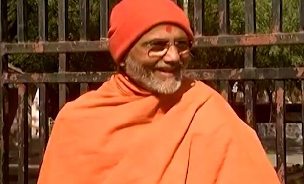 What did the Yogi Divine Society clarify about the allegation of embezzlement of crores on Tyag Vallabh Swami Vadodara: ત્યાગ વલ્લભ સ્વામી પર કરોડોની ઉચાપતના આરોપ મુદ્દે યોગી ડીવાઈન સોસાયટીએ શું કરી સ્પષ્ટતા ?