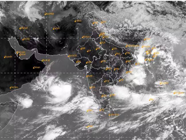 Cyclone biparjoy Update : IMD issued alert Gujarat karnataka Goa-Maharashtra ਚੱਕਰਵਾਤ 'ਬਿਪਰਜੋਏ' ਦਾ ਭਾਰਤ 'ਚ ਅਸਰ ਦਿਖਣਾ ਸ਼ੁਰੂ , 50-60 ਕਿਲੋਮੀਟਰ ਪ੍ਰਤੀ ਘੰਟੇ ਦੀ ਰਫਤਾਰ ਨਾਲ ਚੱਲ ਰਹੀਆਂ ਹਵਾਵਾਂ, 4 ਸੂਬਿਆਂ 'ਚ ਅਲਰਟ