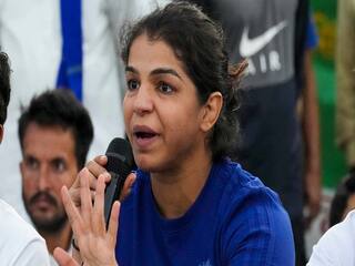 Asian games: 'ஆசிய போட்டிகளில் பங்கேற்க மாட்டோம்' - அடுத்த அதிரடிக்கு தயாராகும் மல்யுத்த வீராங்கனை சாக்சி மாலிக்...!