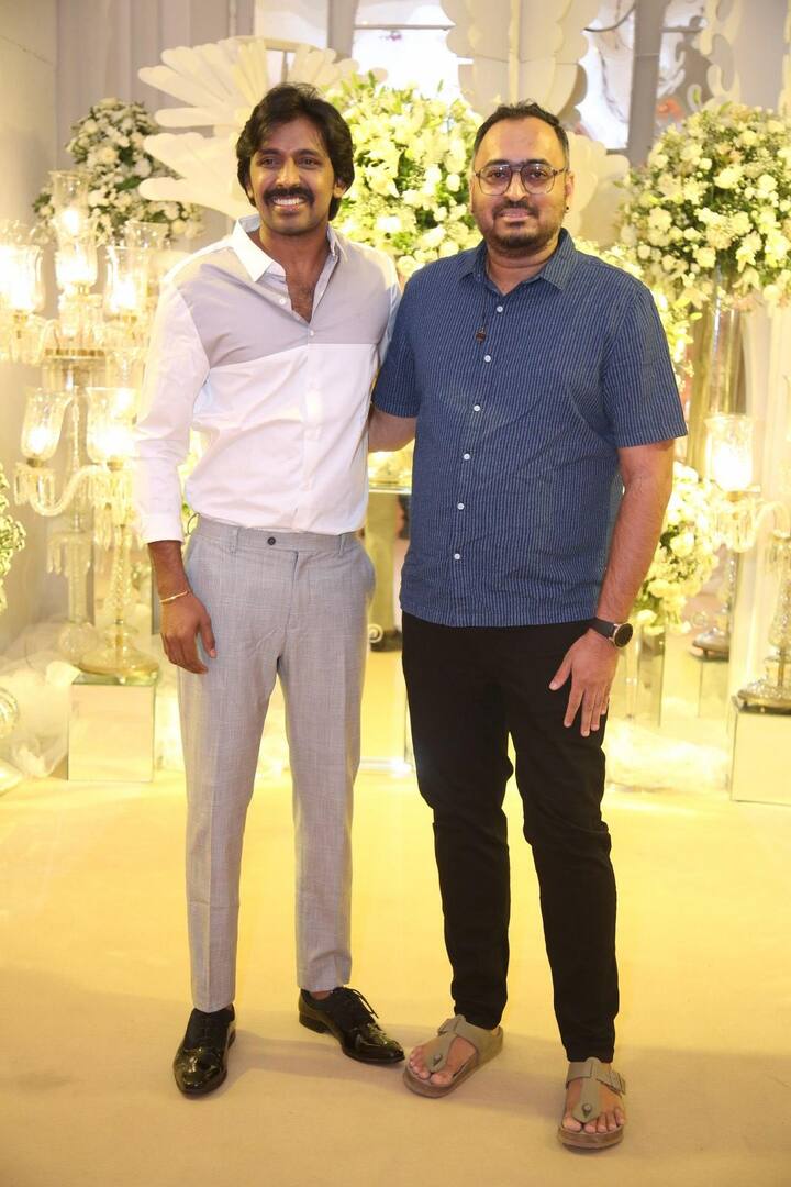 అట్టహాసంగా శర్వానంద్- ర‌క్షిత రిసెప్షన్ వేడుక