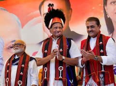 NCP Foundation Day :  राष्ट्रवादी काँग्रेसचा 25 वा वर्धापनदिन साजरा