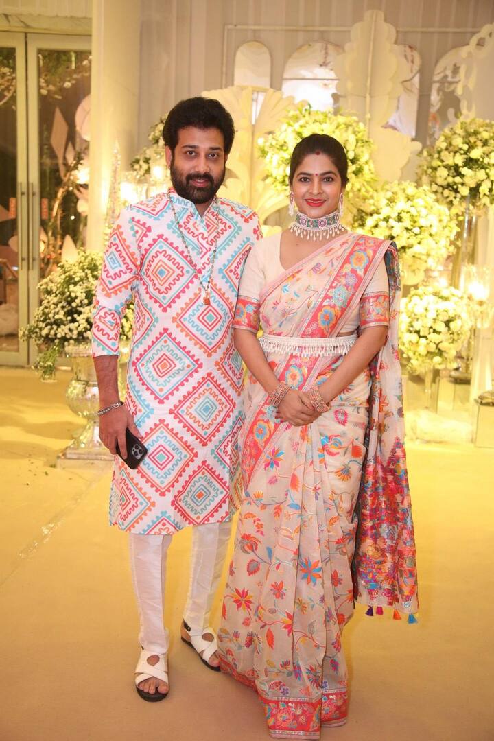 అట్టహాసంగా శర్వానంద్- ర‌క్షిత రిసెప్షన్ వేడుక